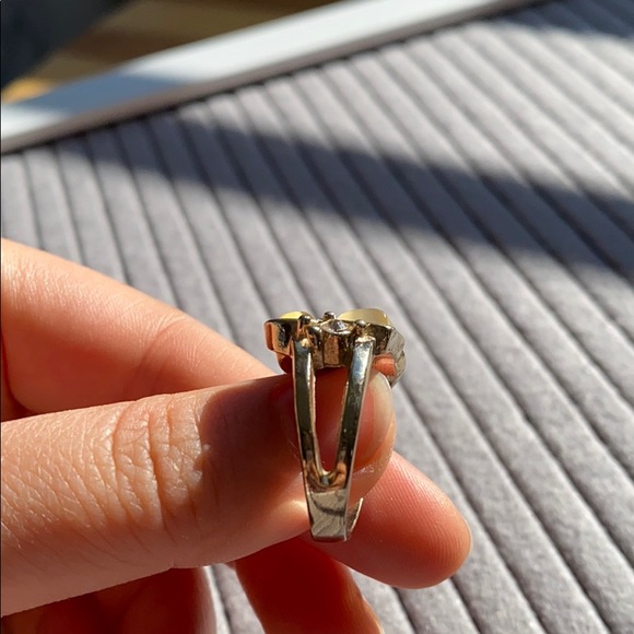 Gem and gold and yellow colour ring - Picture 5 of 7